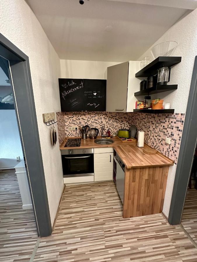 Apartment Zum Gruenen Hirsch Inkl. Parkplatz Erfurt Esterno foto